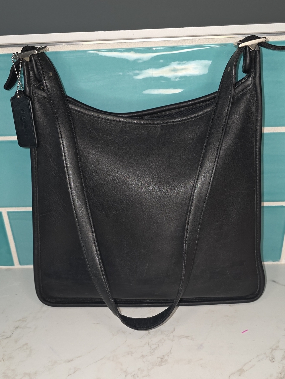 Vintage Y2KCOACH Andrea Slim Bucket Bag Black Leather